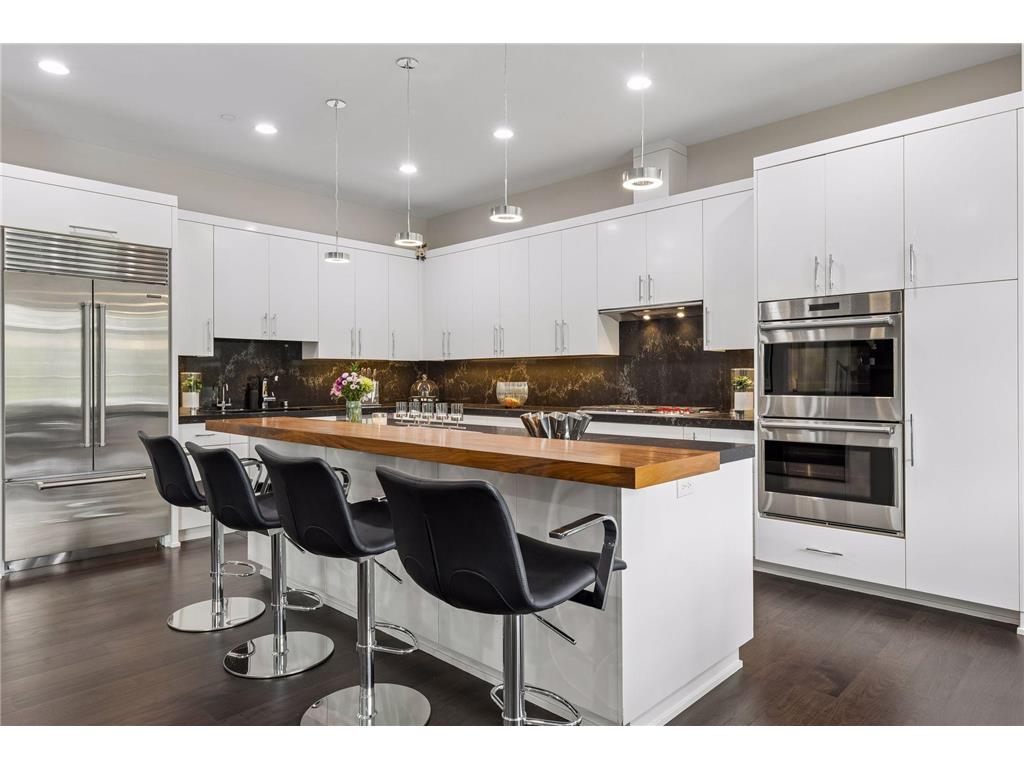935 Lake Street E #202 Wayzata MN 55391 7113687 image9