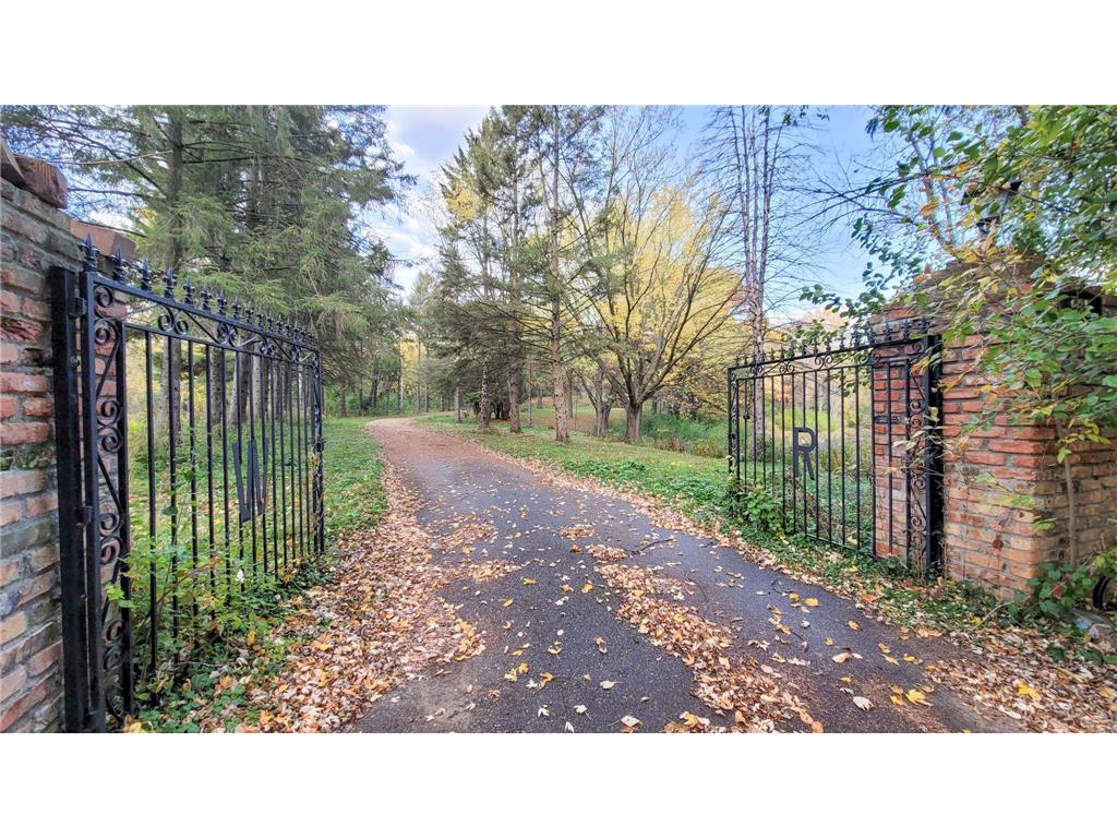 935 Lakewood Hills Road Eagan MN 55123 6318508 image1