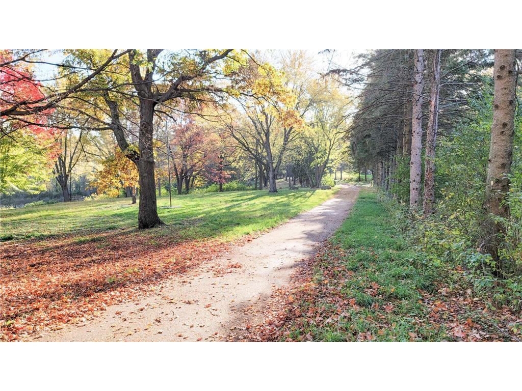 935 Lakewood Hills Road Eagan MN 55123 6788358 image90