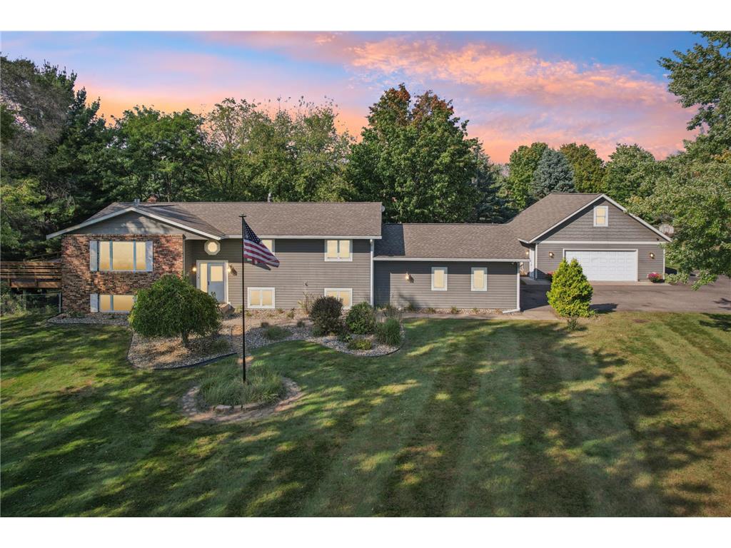 935 Ridge Pass Hudson WI 54016 6798133 image1