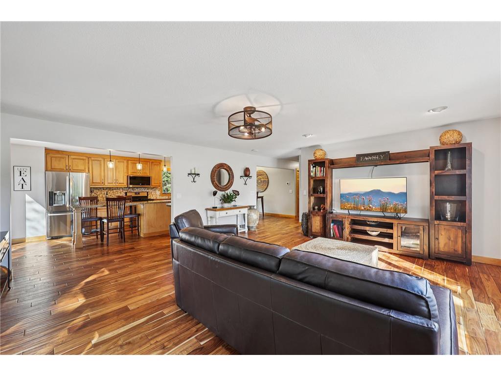 935 Ridge Pass Hudson WI 54016 6798133 image11