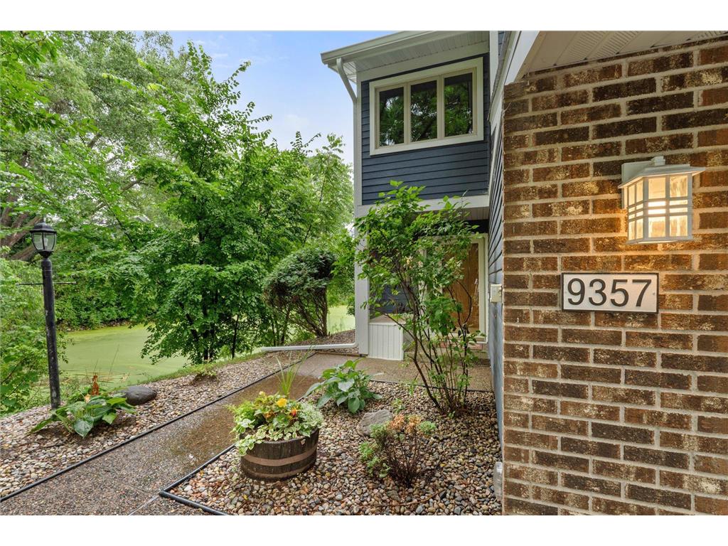 9357 Nesbitt Road Bloomington MN 55437 6756719 image1