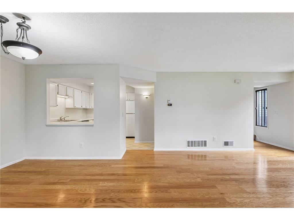 9357 Ranchview Lane N Maple Grove MN 55369 7070002 image10