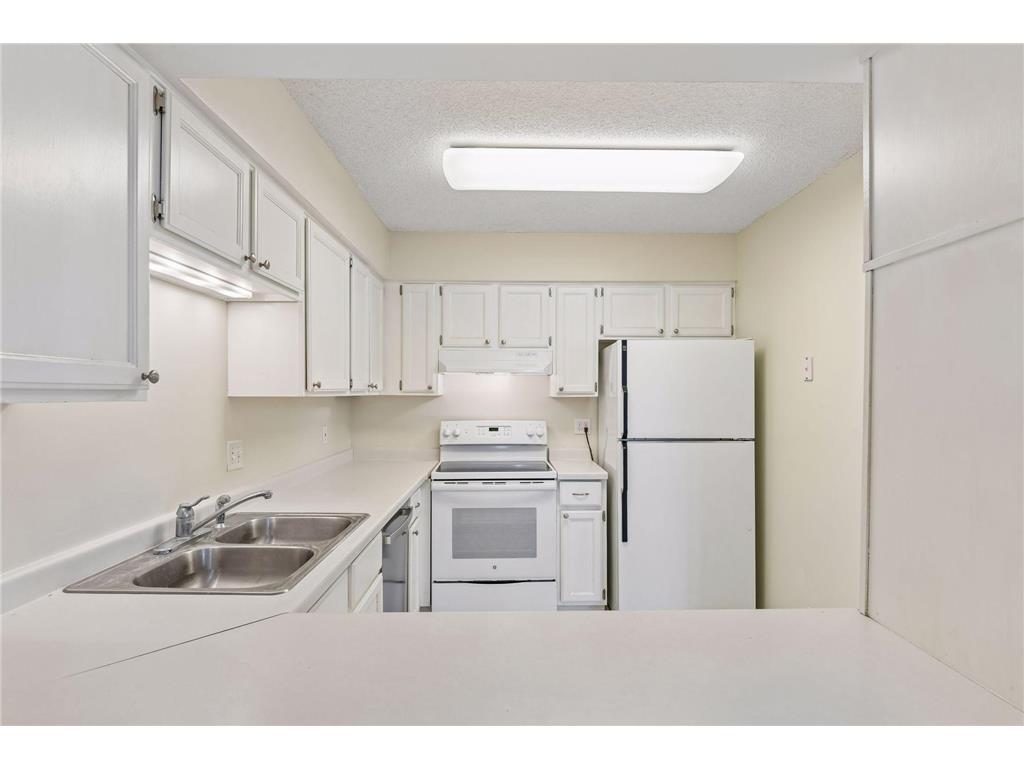 9357 Ranchview Lane N Maple Grove MN 55369 7070002 image11
