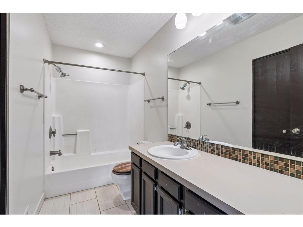 9357 Ranchview Lane N Maple Grove MN 55369 7070002 image16