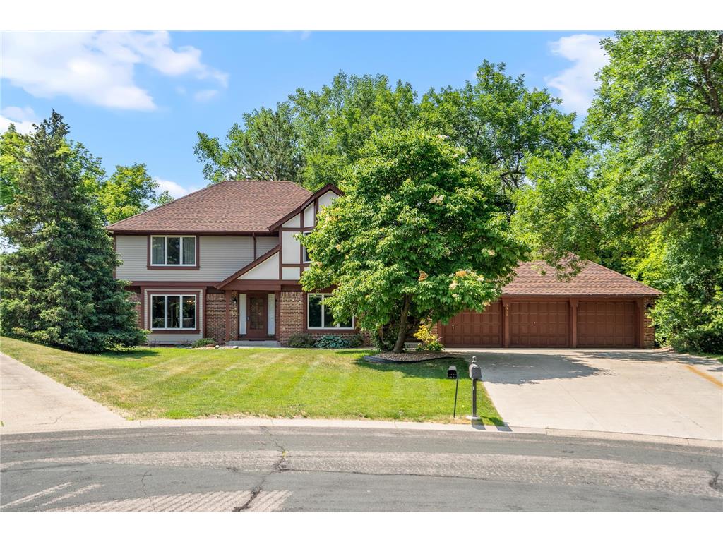 9359 Hyland Creek Circle Bloomington MN 55437 6344889 image1