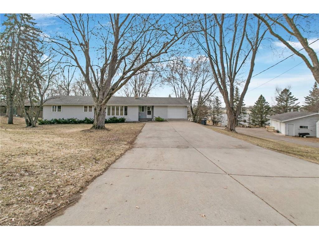 936 5th Street S Sauk Rapids MN 56379 7042921 image1