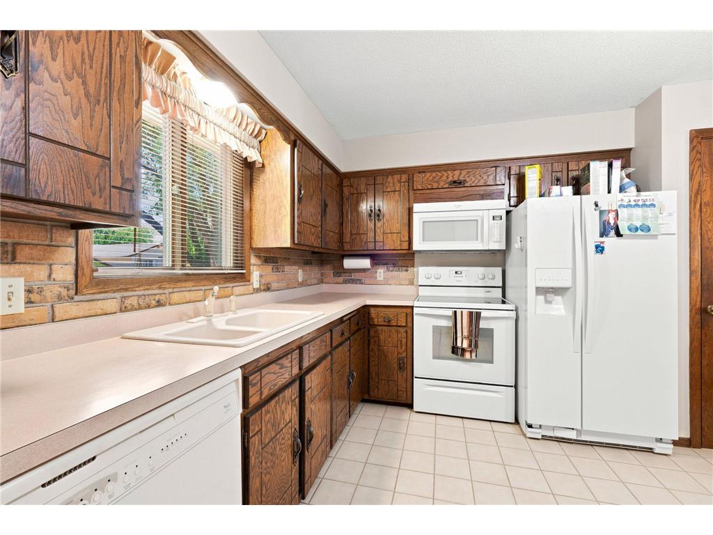 936 97th Lane NE Blaine MN 55434 7109366 image10