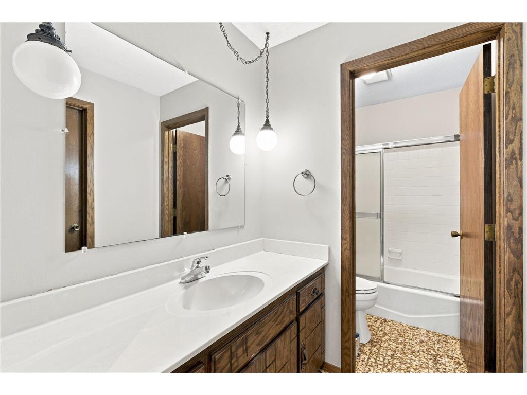 936 97th Lane NE Blaine MN 55434 7109366 image12
