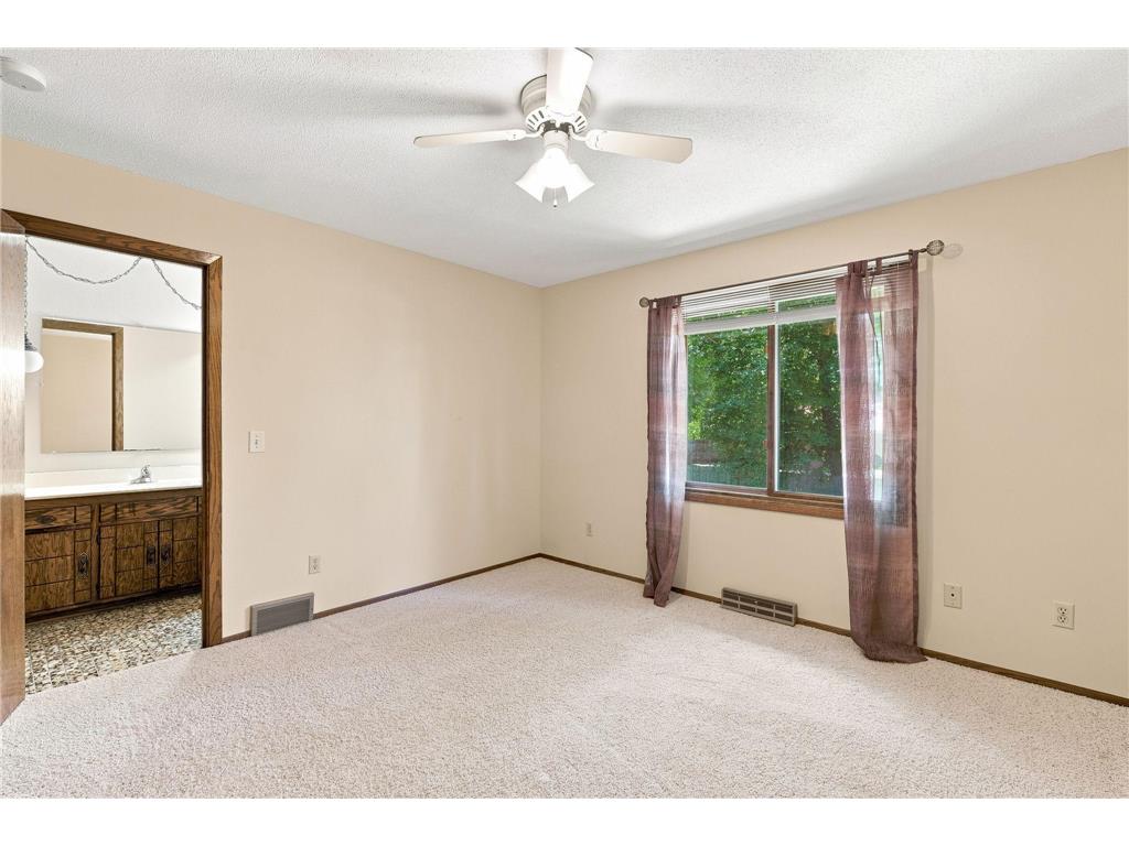 936 97th Lane NE Blaine MN 55434 7109366 image13