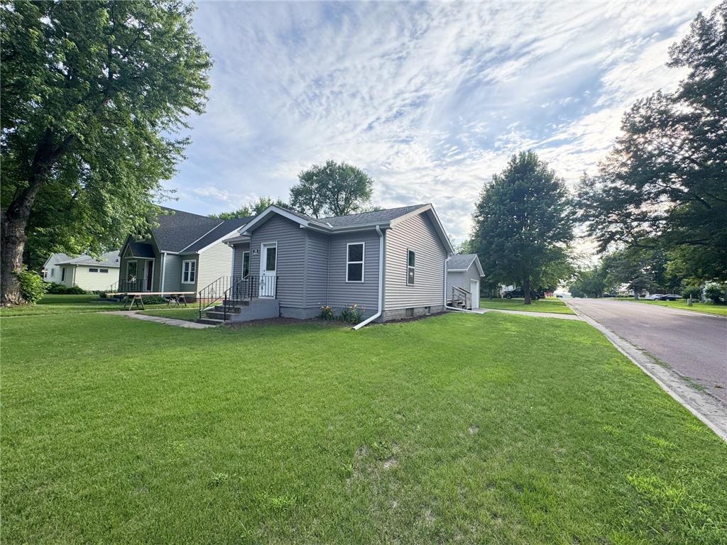 936 Adams Avenue Westbrook MN 56183 6750207 image2