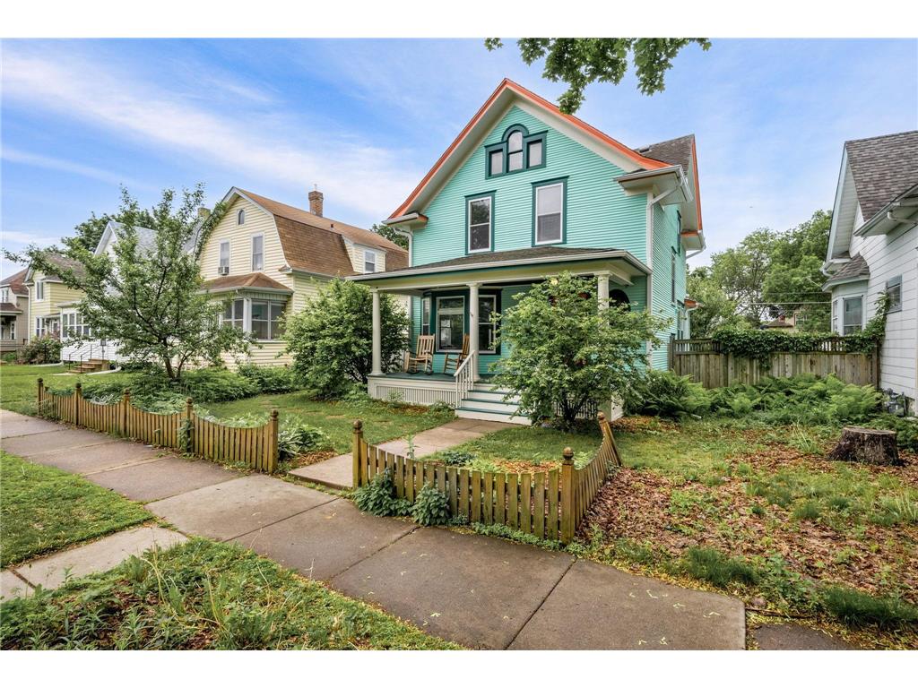 936 Charles Avenue Saint Paul MN 55104 6543129 image1