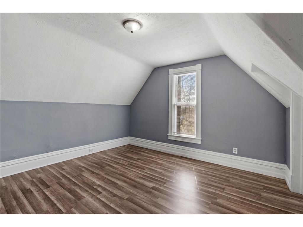 936 Duchess Street Saint Paul MN 55106 7038202 image19