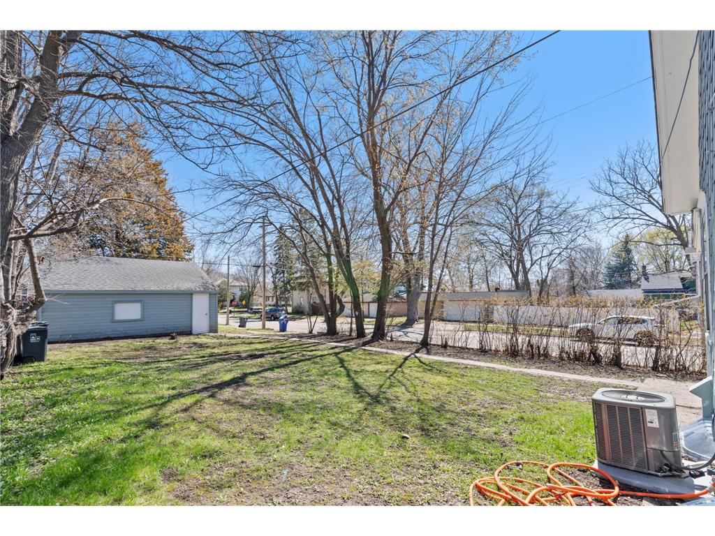 936 Duchess Street Saint Paul MN 55106 7038202 image28