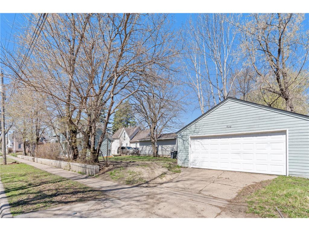 936 Duchess Street Saint Paul MN 55106 7038202 image29