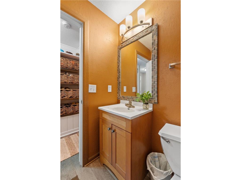 936 Golden Way NW Isanti MN 55040 7057989 image18