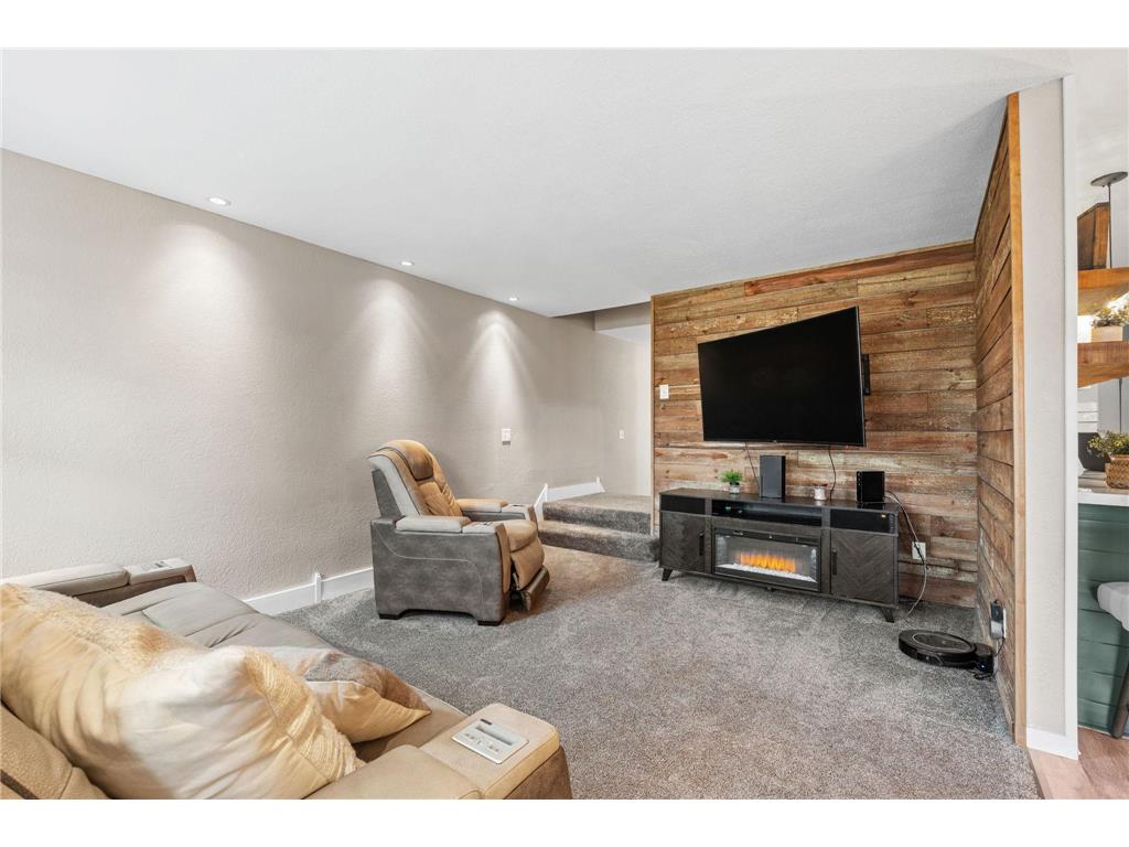 936 Golden Way NW Isanti MN 55040 7057989 image8