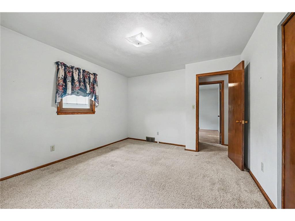 936 Linda Avenue Red Wing MN 55066 7092865 image24