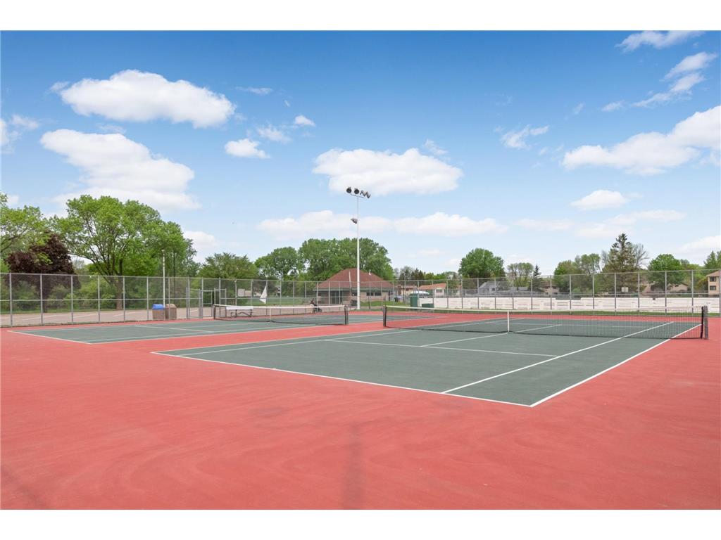 936 Monterey Court S Shoreview MN 55126 7110560 image43