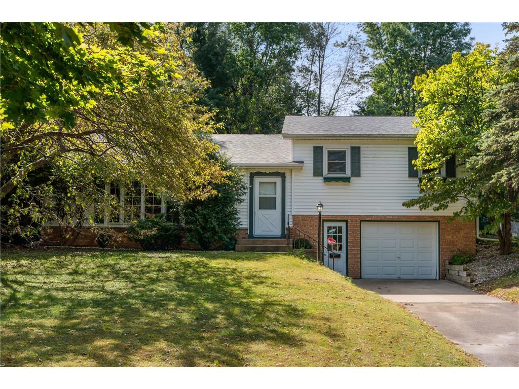 936 Morgan Road River Falls WI 54022 6549802 image1