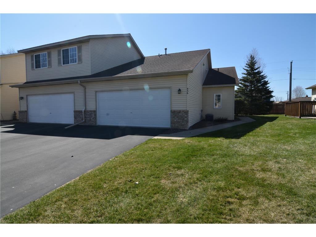 936 Pine Street Farmington MN 55024 6359986 image1