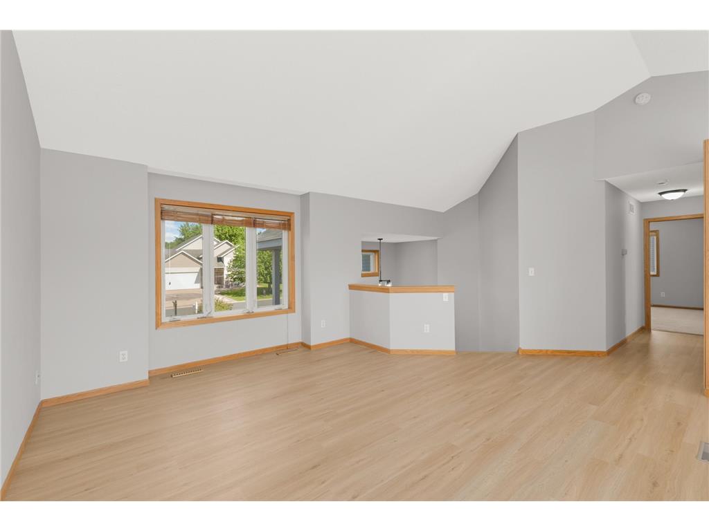 936 S Cedar Street Belle Plaine MN 56011 7075995 image10