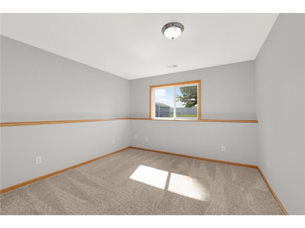 936 S Cedar Street Belle Plaine MN 56011 7075995 image21