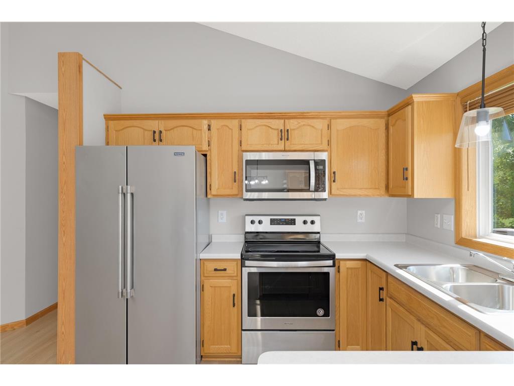 936 S Cedar Street Belle Plaine MN 56011 7075995 image7