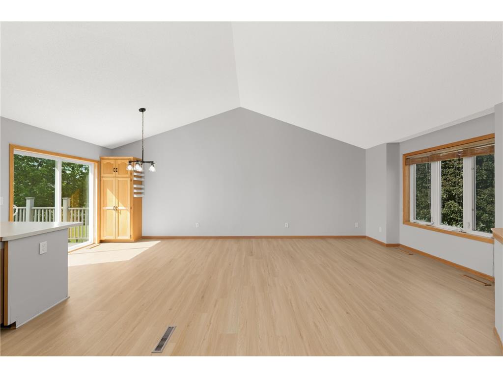 936 S Cedar Street Belle Plaine MN 56011 7075995 image9