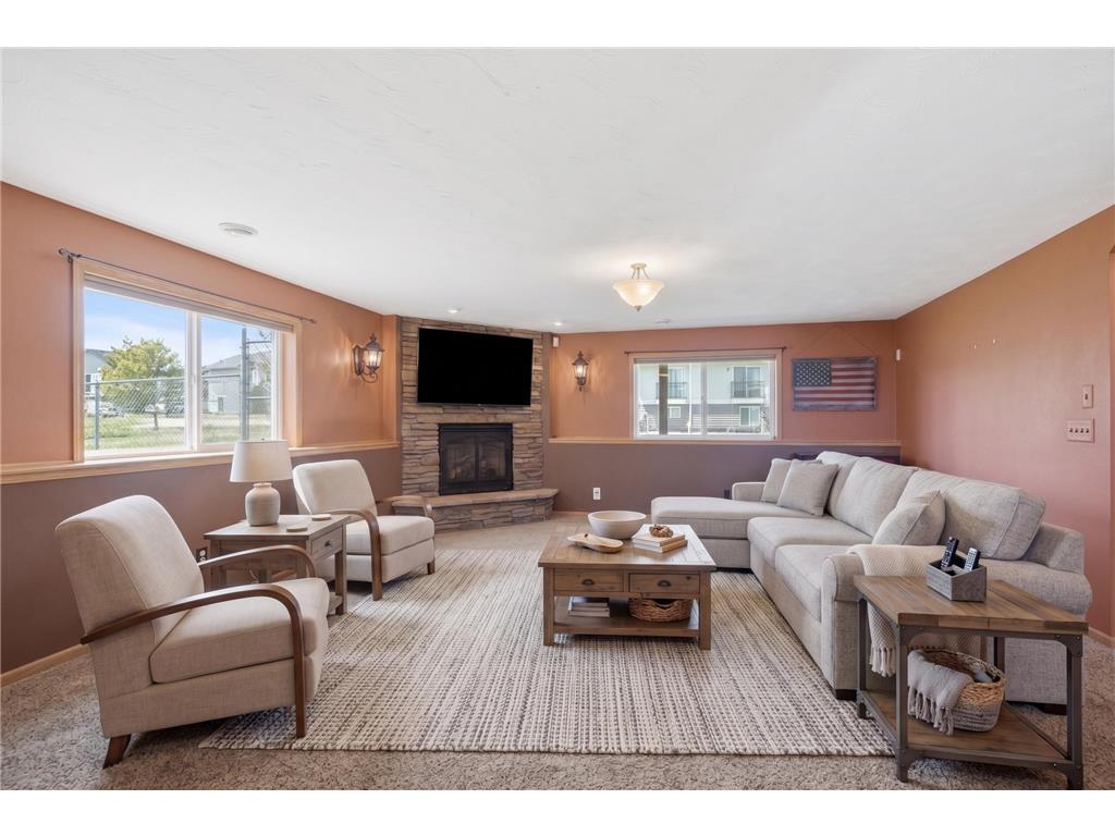 936 S Chestnut Street Belle Plaine MN 56011 7044703 image12