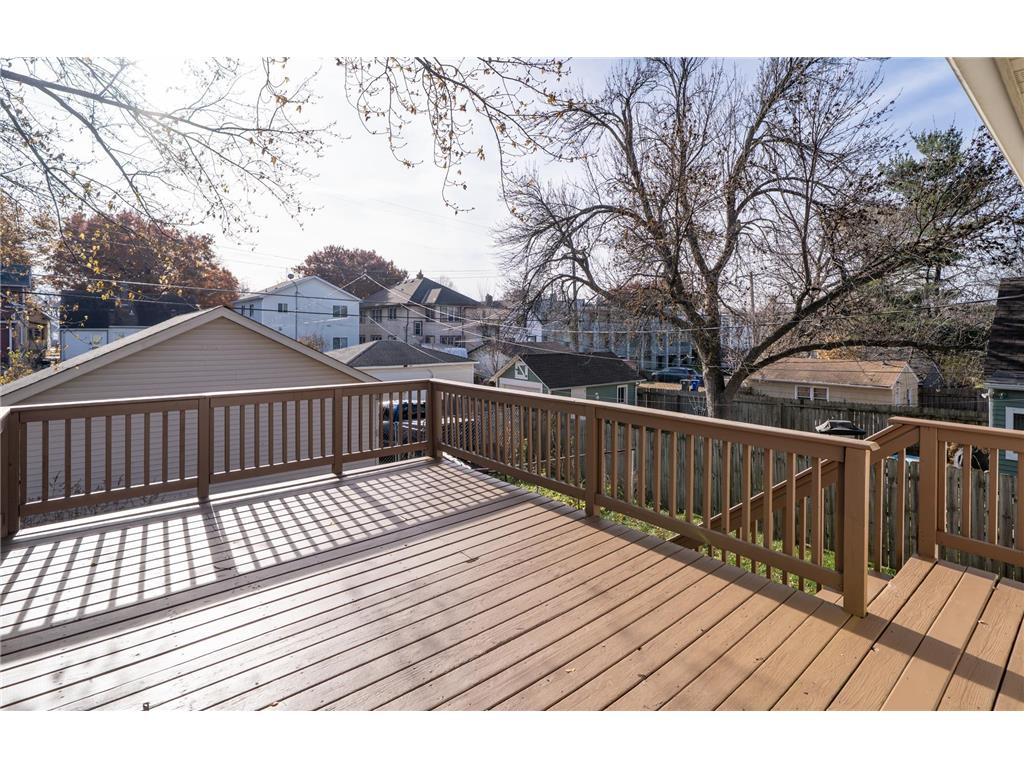 936 Thomas Avenue Saint Paul MN 55104 6821424 image11