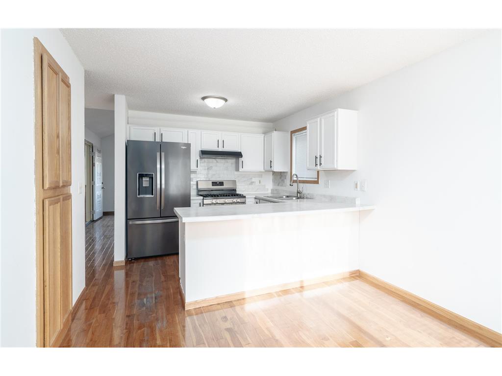 936 Thomas Avenue Saint Paul MN 55104 6821424 image18