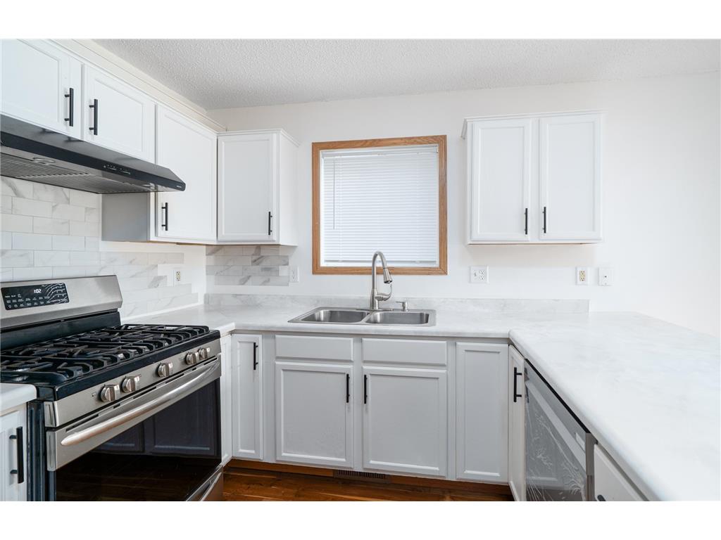 936 Thomas Avenue Saint Paul MN 55104 6821424 image19