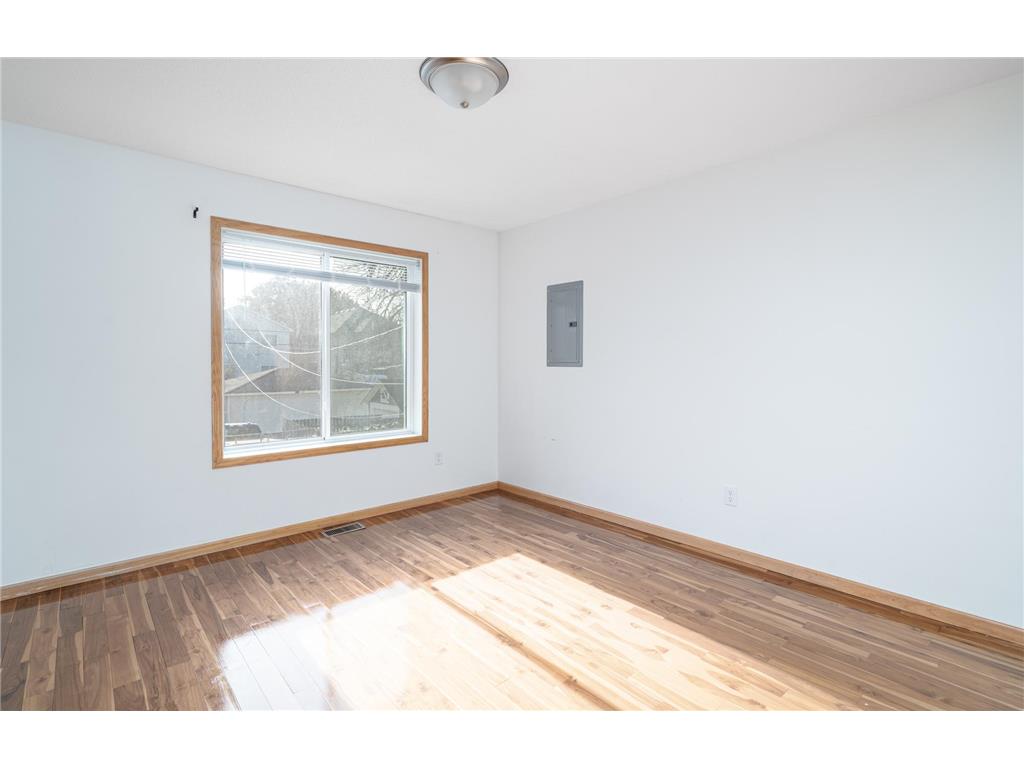 936 Thomas Avenue Saint Paul MN 55104 6821424 image27