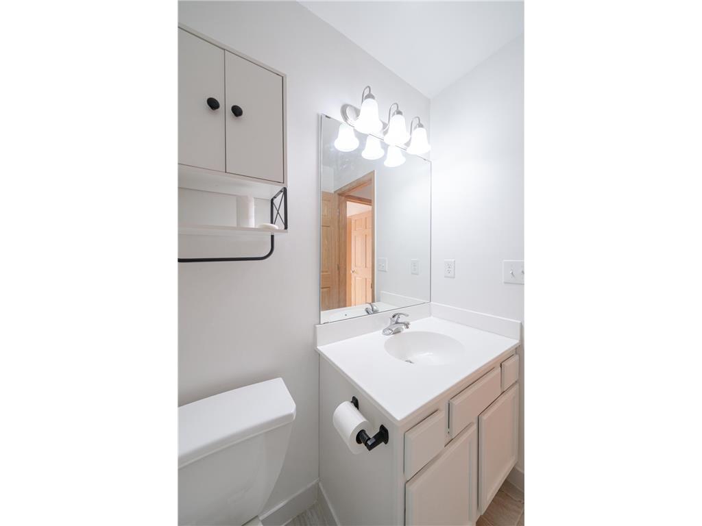 936 Thomas Avenue Saint Paul MN 55104 6821424 image30