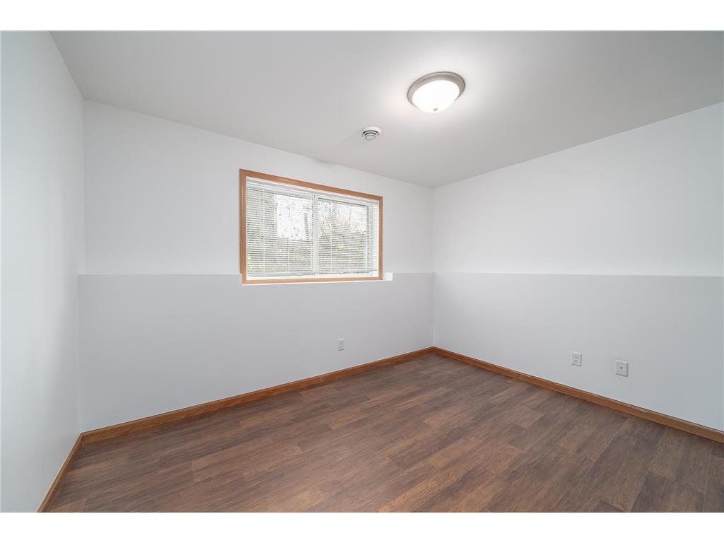 936 Thomas Avenue Saint Paul MN 55104 6821424 image37