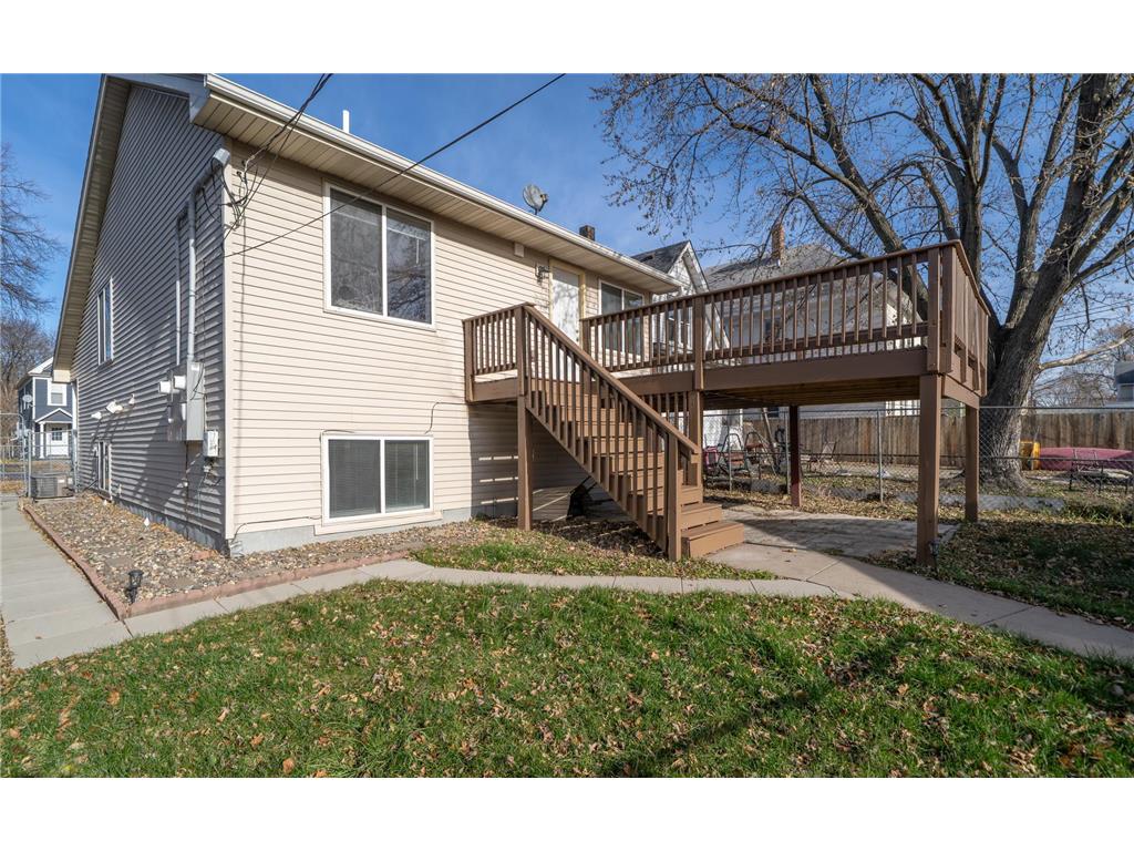 936 Thomas Avenue Saint Paul MN 55104 6821424 image6