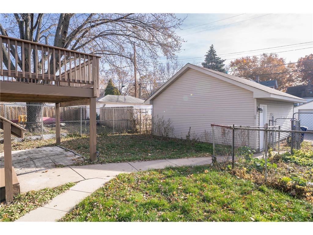 936 Thomas Avenue Saint Paul MN 55104 6821424 image7