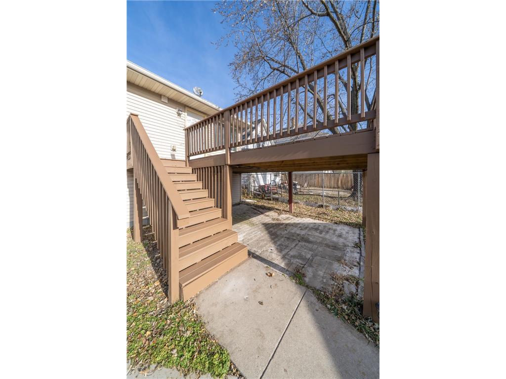 936 Thomas Avenue Saint Paul MN 55104 6821424 image8