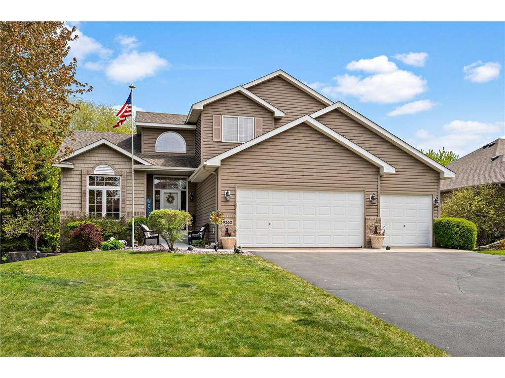 9362 Austrian Pine Avenue N Brooklyn Park MN 55443 7079637 image1