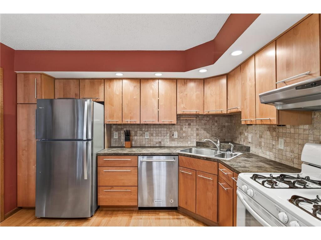 9367 Nesbitt Road Bloomington MN 55437 7061834 image14