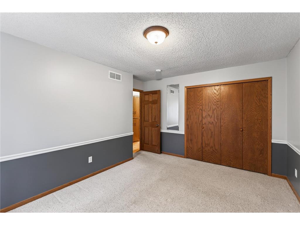9367 Nesbitt Road Bloomington MN 55437 7061834 image19