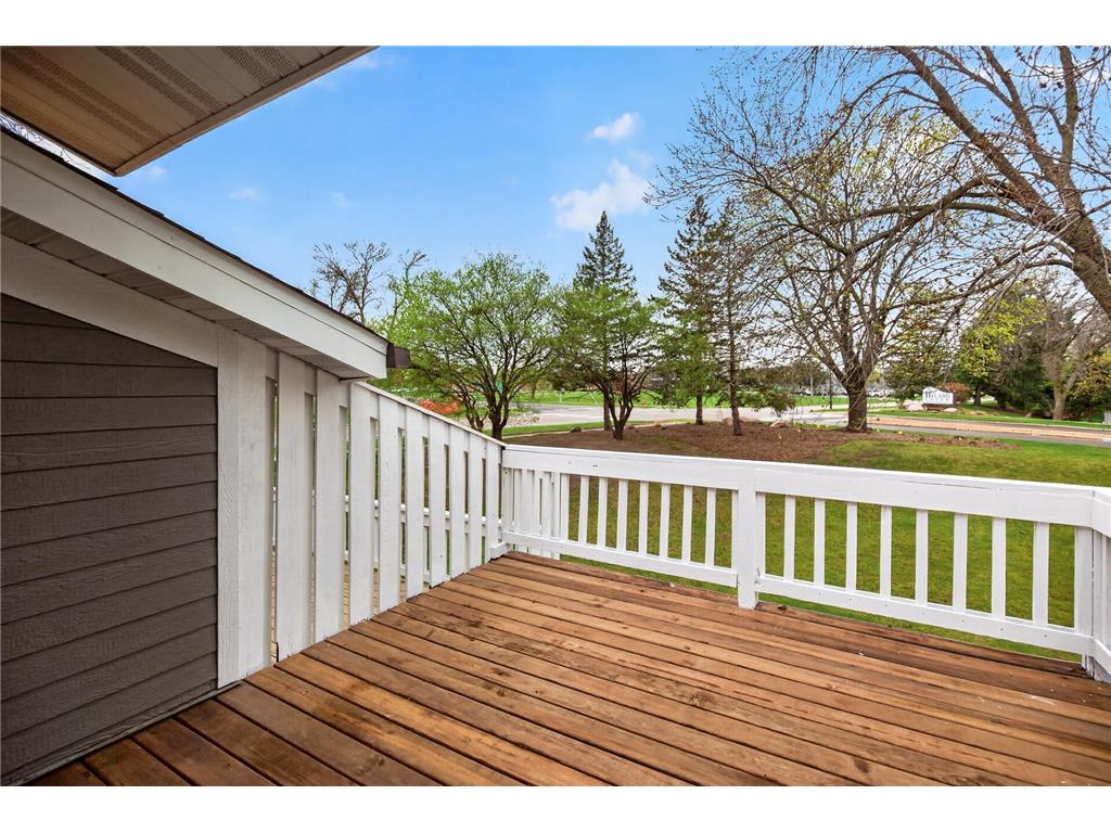 9367 Nesbitt Road Bloomington MN 55437 7061834 image30