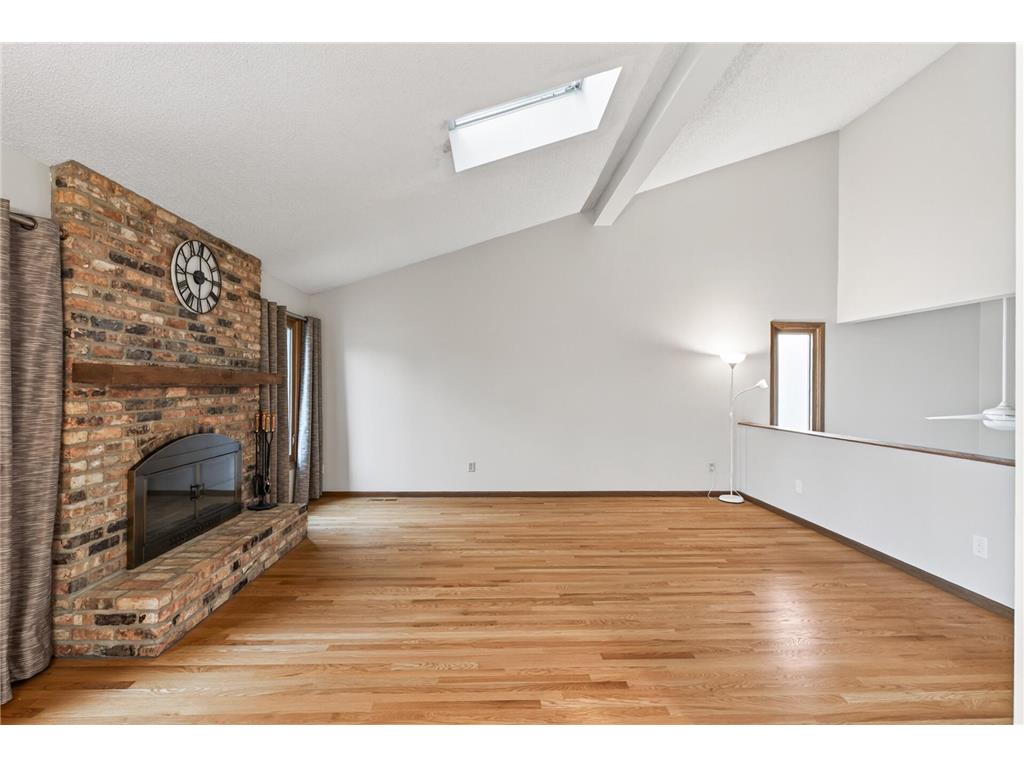 9367 Nesbitt Road Bloomington MN 55437 7061834 image6