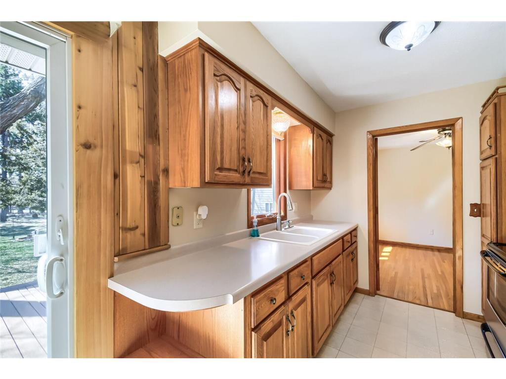 937 15th Street W Hastings MN 55033 7050601 image12