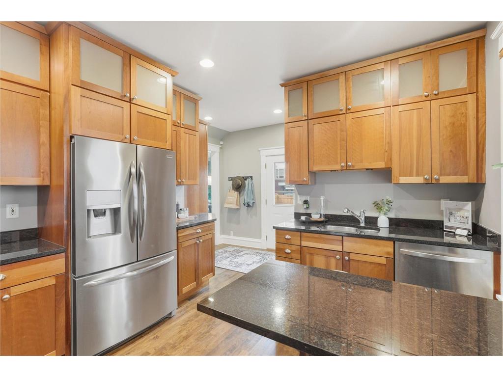 937 Hague Avenue Saint Paul MN 55104 6814660 image22