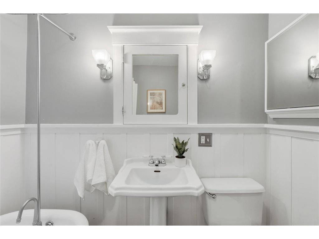 937 Hague Avenue Saint Paul MN 55104 6814660 image32