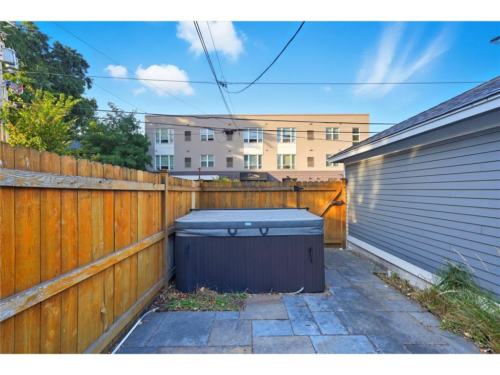 937 Hague Avenue Saint Paul MN 55104 6814660 image49