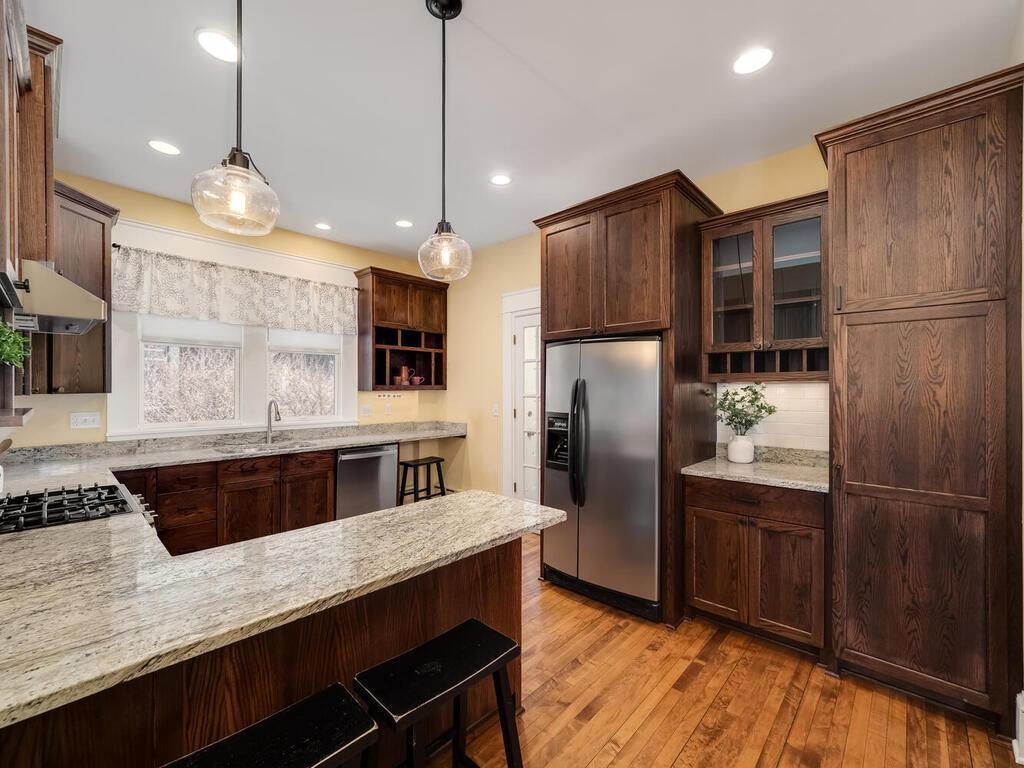 937 Laurel Avenue Saint Paul MN 55104 7014134 image10