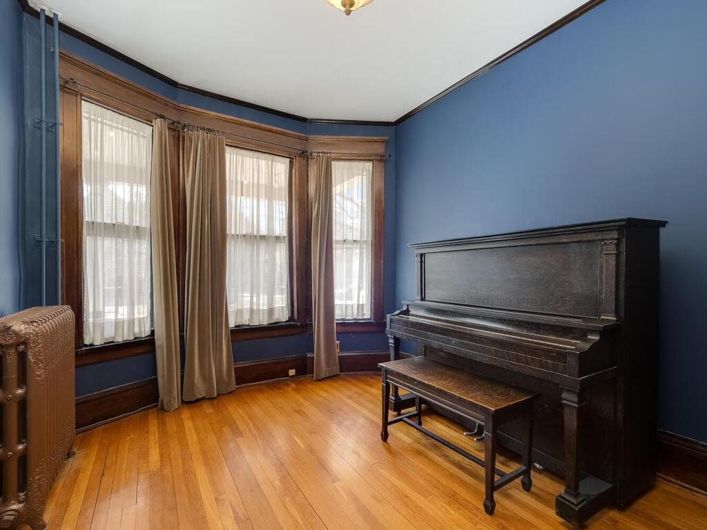 937 Laurel Avenue Saint Paul MN 55104 7014134 image13